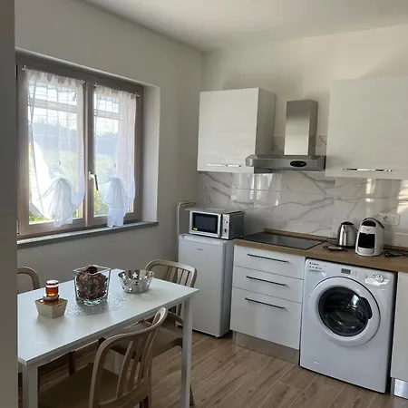 Dom wakacyjny House Holidays Da Oneglia